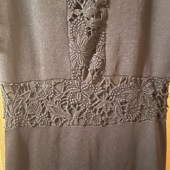 Sachin & Babi Noir Black Flutter Lace Midi Dress - Picture 5 of 7